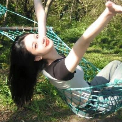 我才不信你是个王子呢